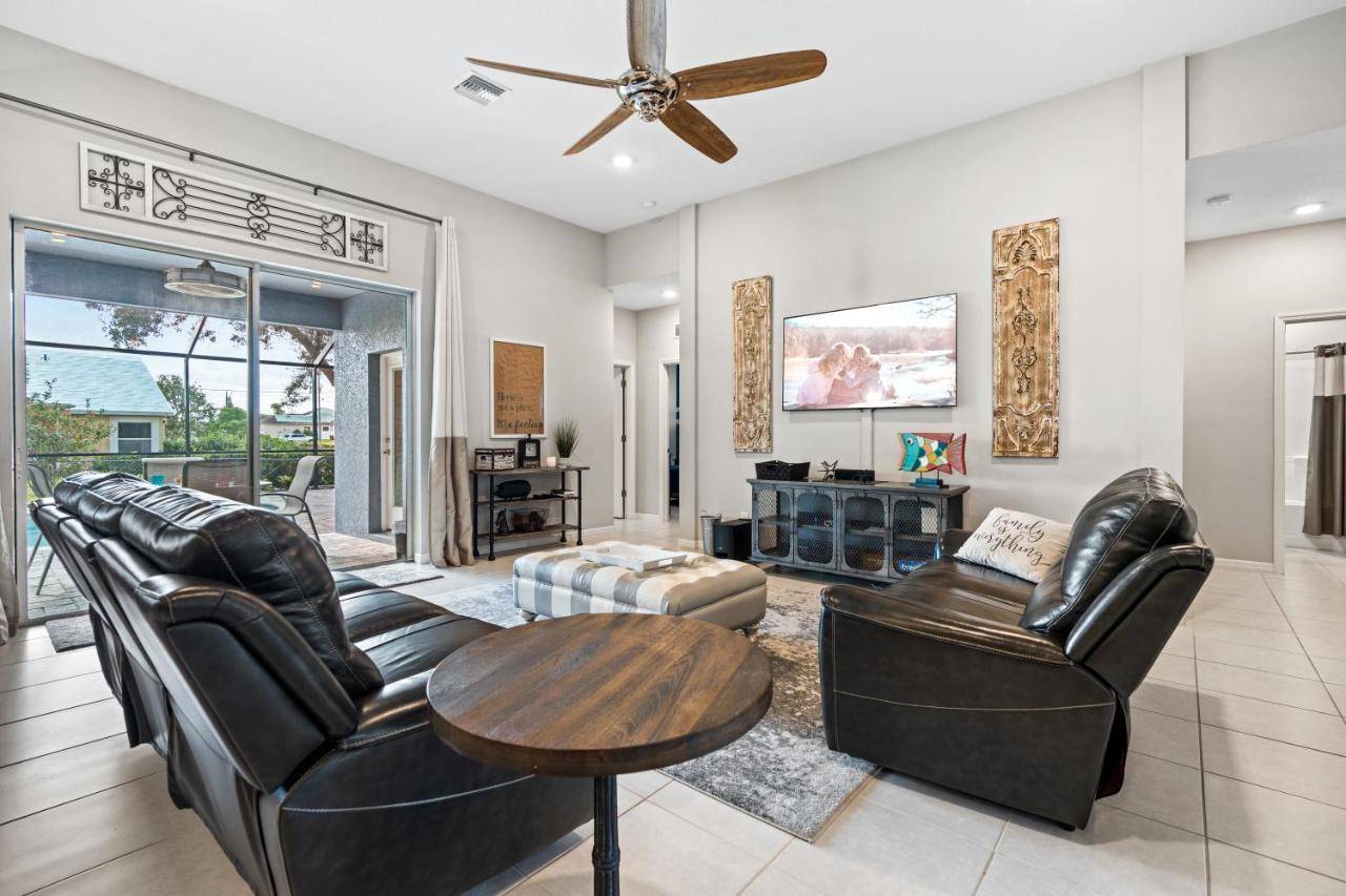 Beautiful Cape Coral Oasis! King Bed, Bbq, Heated Pool, Pvt Yard & Much More! Екстер'єр фото